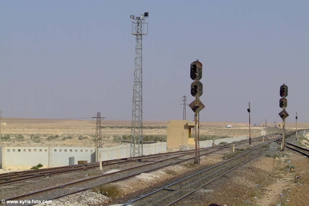Жерезная дорога в Сирийской пустыне
